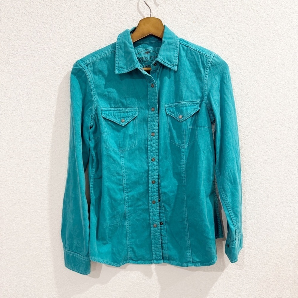 Barn Fly Trading- Vintage Turquoise Button Down Top- S